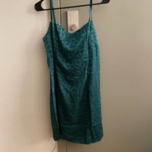 Green Rihoas floral dress